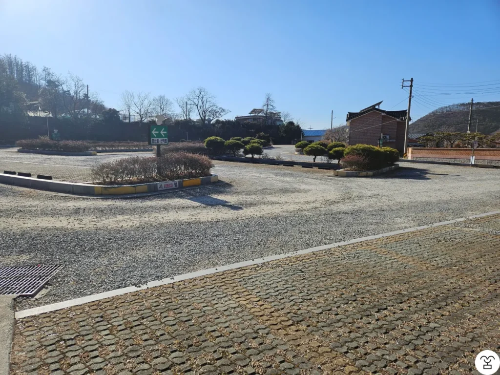 文殊山森林浴場 第1駐車場